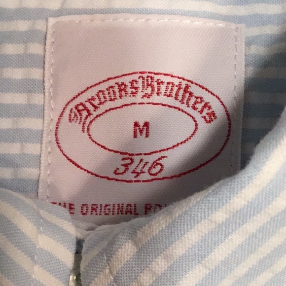 Button down - Picture 3 of 3